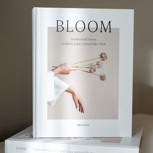 Book Bloom - Hilde Eisma