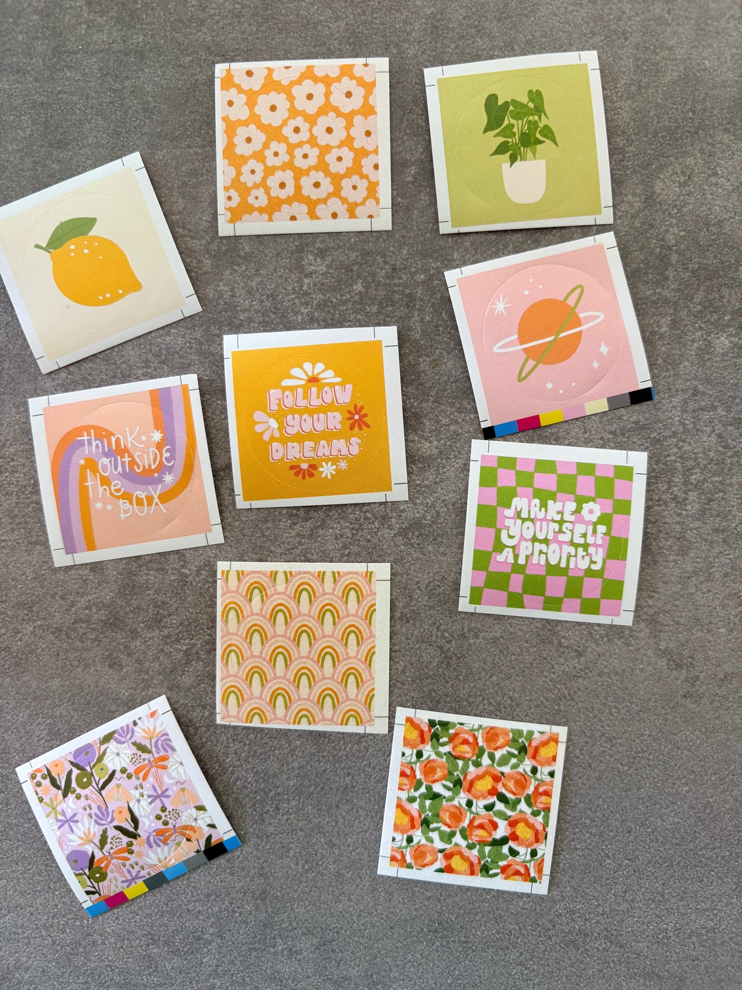 Set of 10 round stickers - Muchable