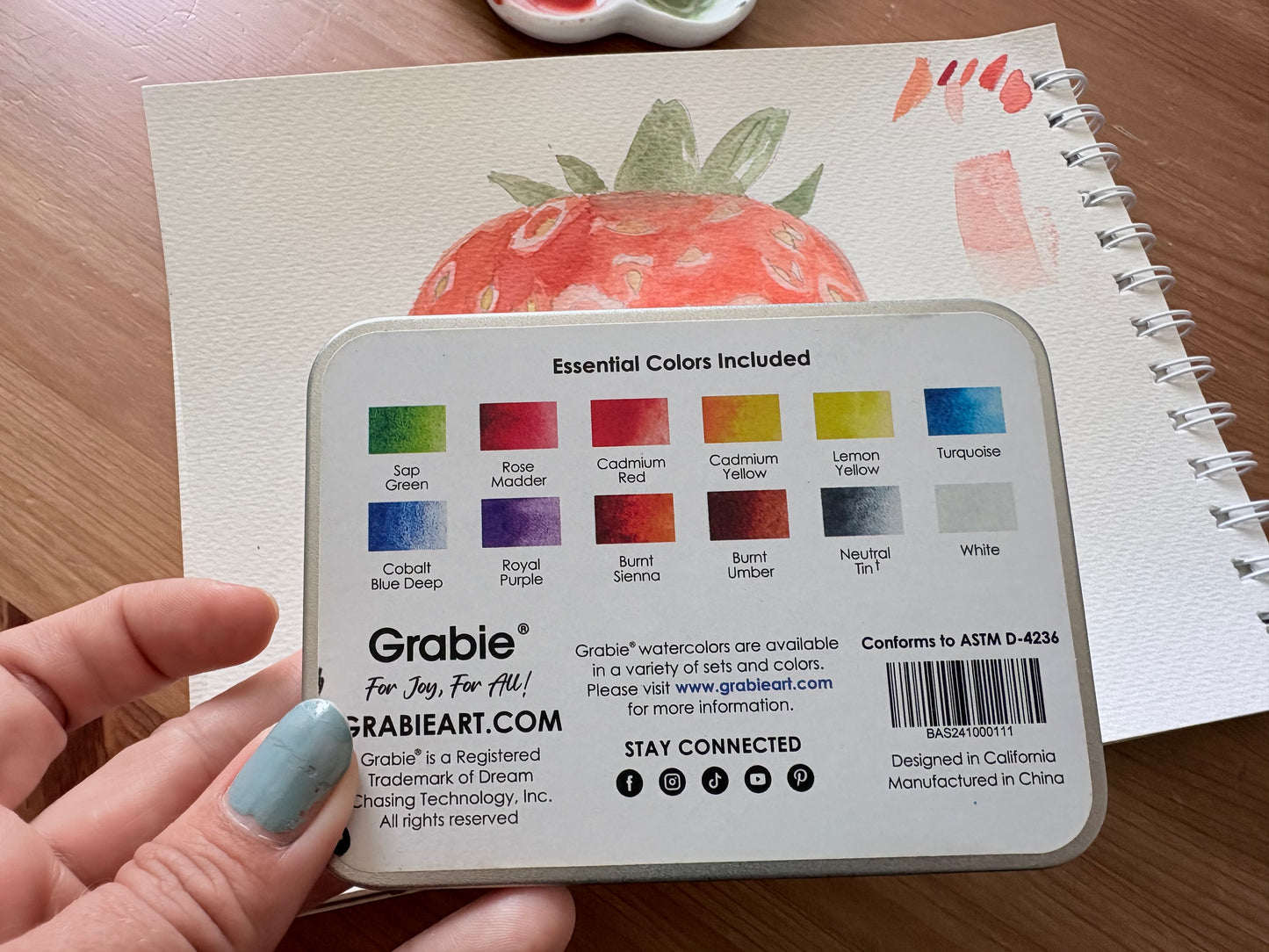 Grabie Watercolor Pocket Set Of 12 With Brush & paper - Essential Colors