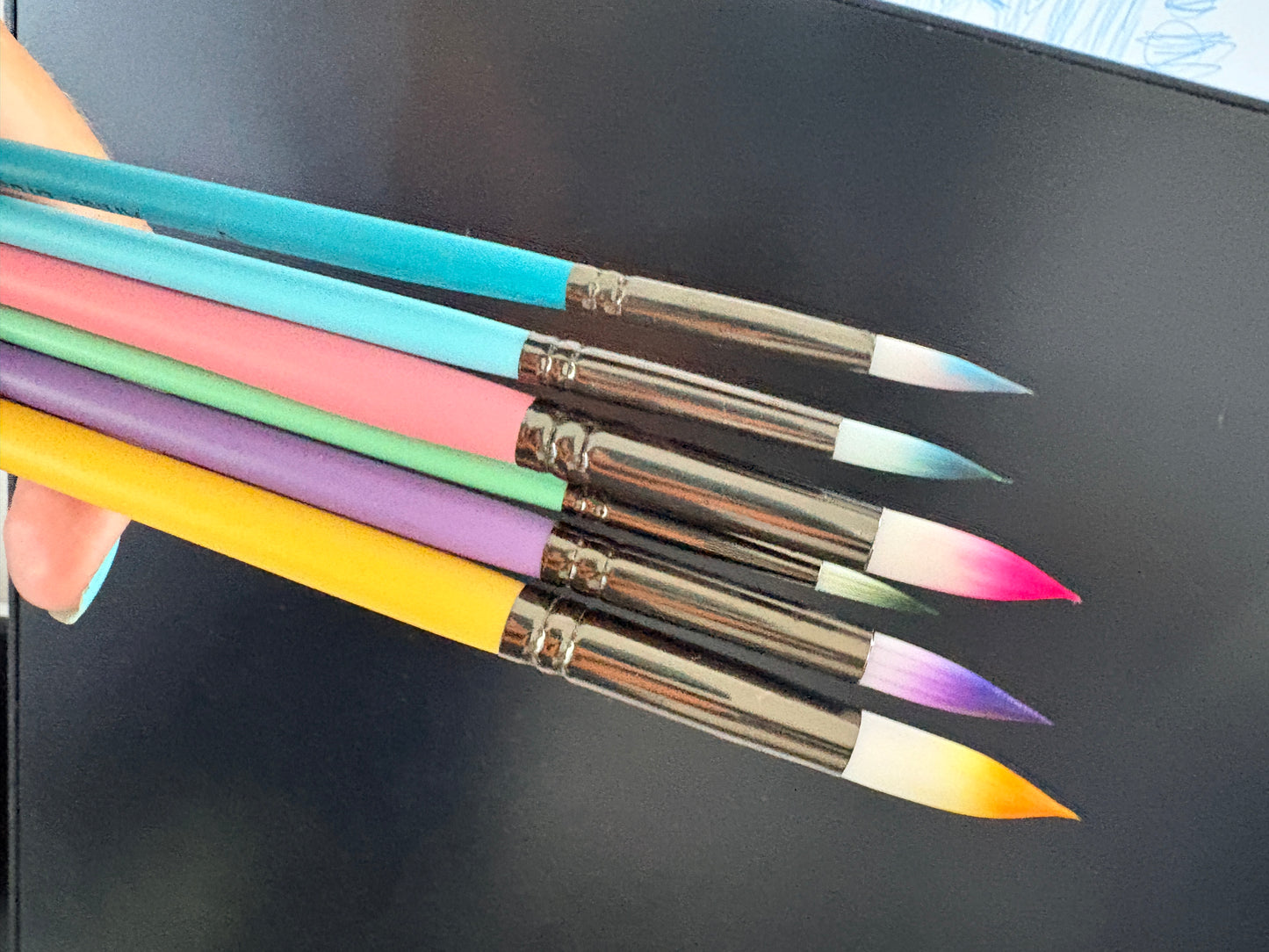 paintbrush set of 6 brushes - round