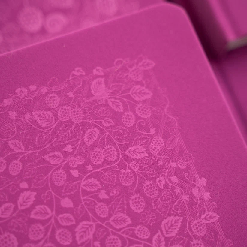 Berries & Vines | Notebook Square journal -160 pages / dot grid