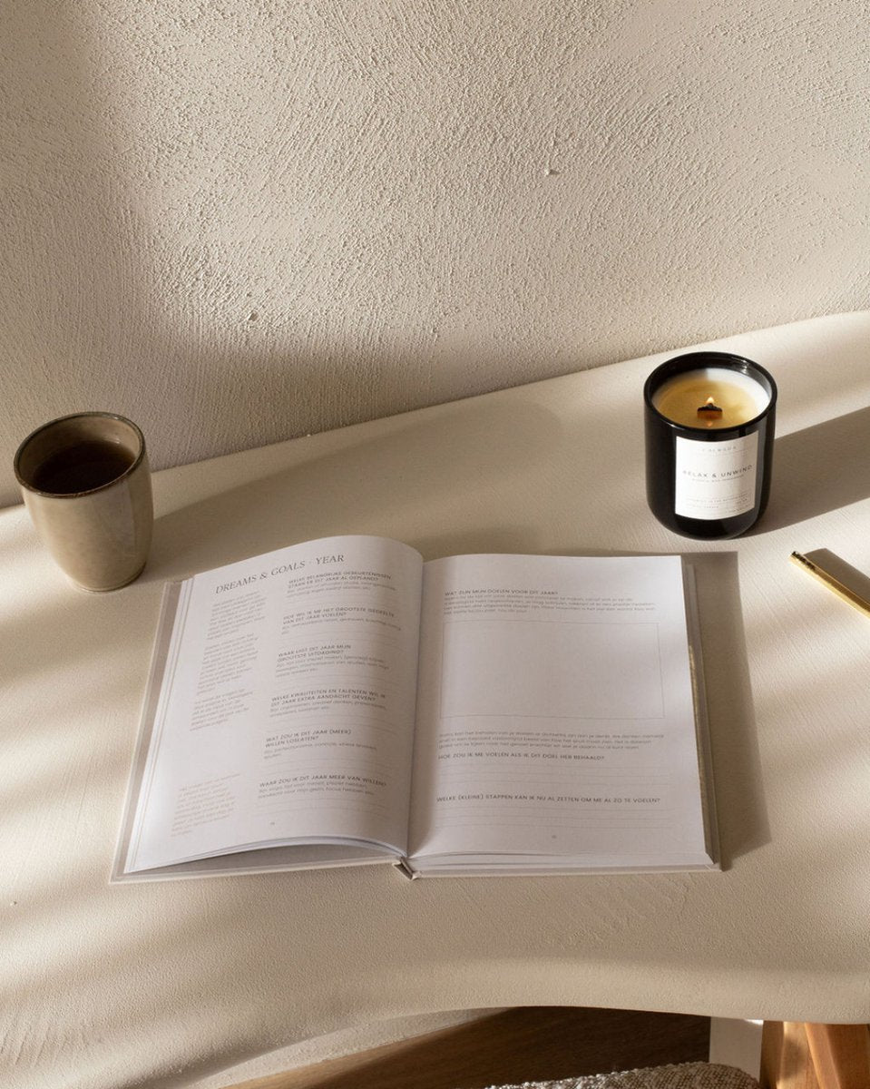 Slow Down Journal | For reflection & intention | ENG